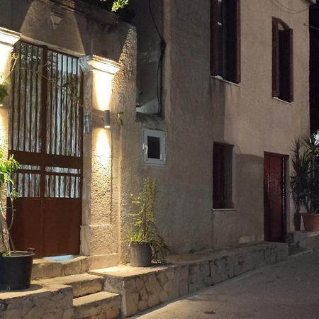 Aegina Town Traditional Lemon House Exterior foto