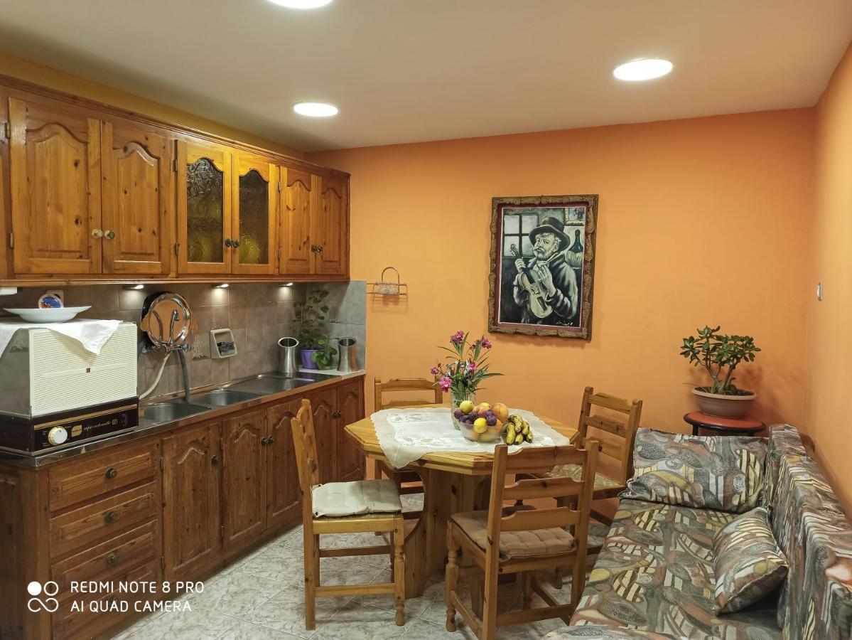 Aegina Town Traditional Lemon House Exterior foto