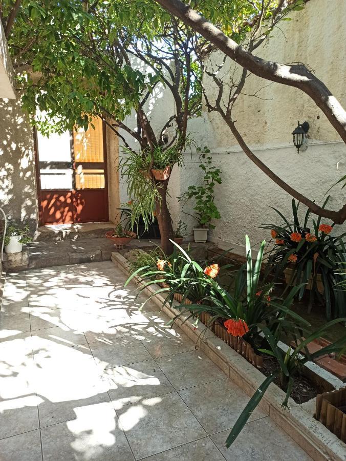 Aegina Town Traditional Lemon House Exterior foto