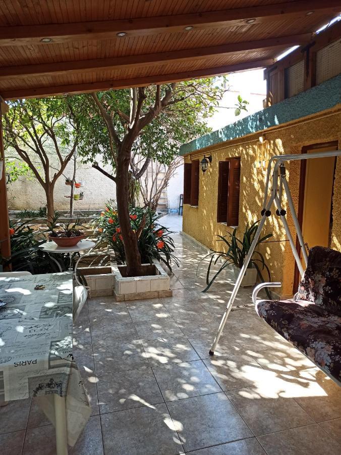 Aegina Town Traditional Lemon House Exterior foto